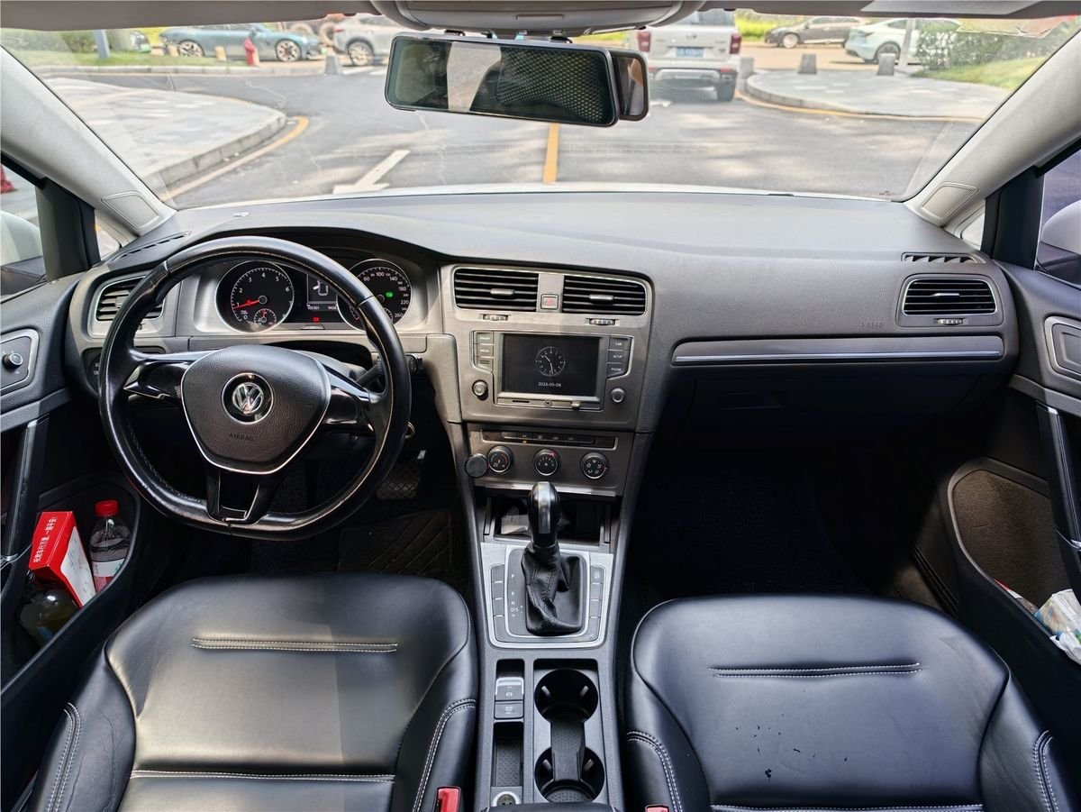 2016 Volkswagen Golf 1.6L Automatic Used Car gallery