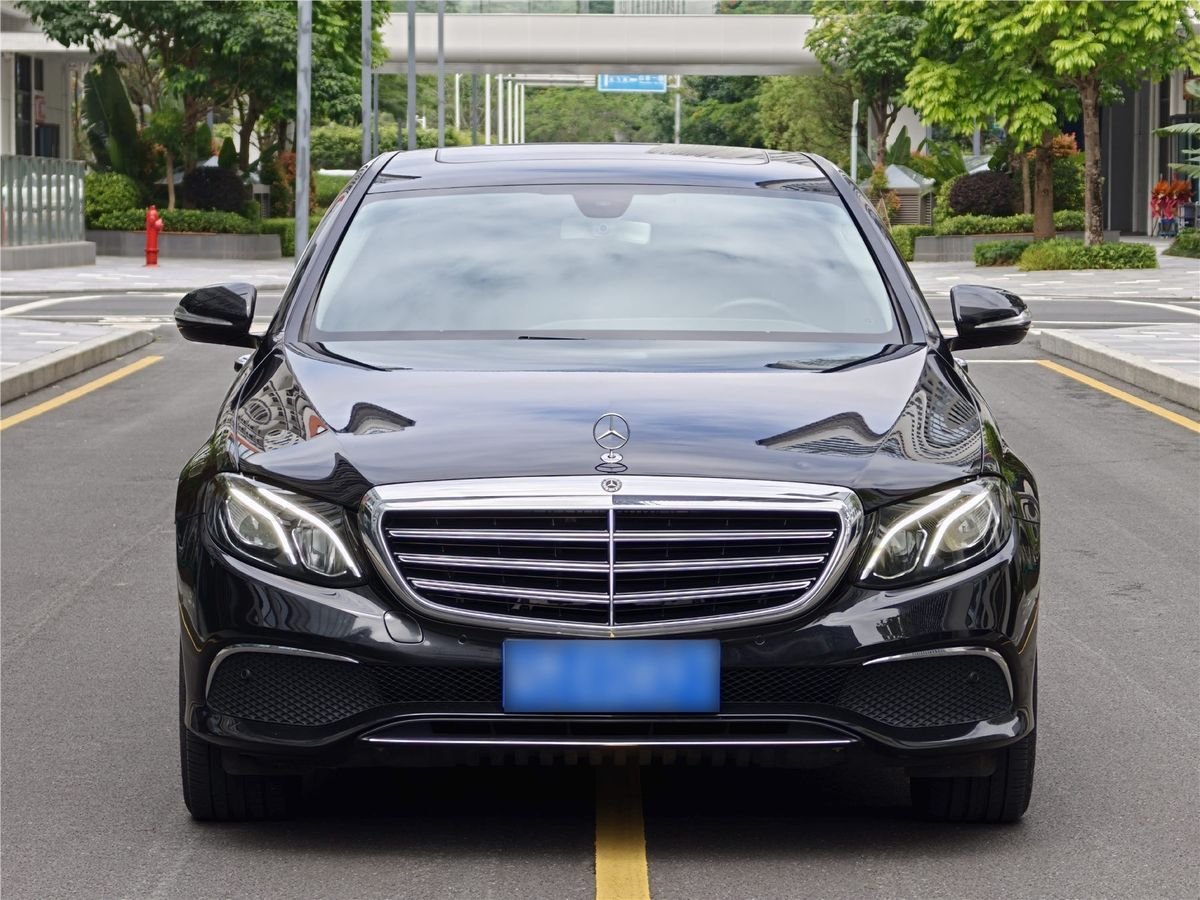 2018 Mercedes-Benz E-Class Facelift E 200 L Used Car gallery