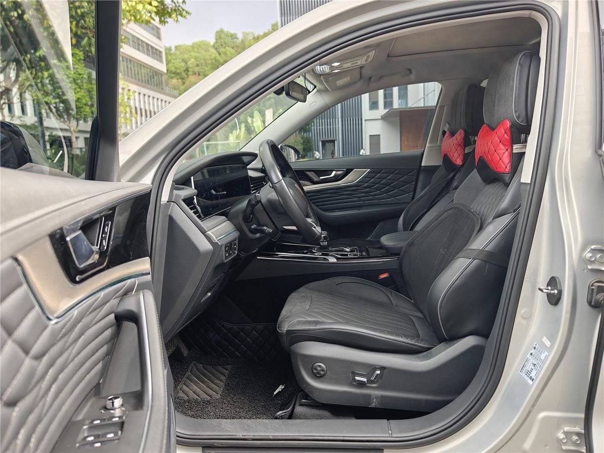 2022 Hongqi HS5 Facelift 2.0T 4WD Used Car gallery