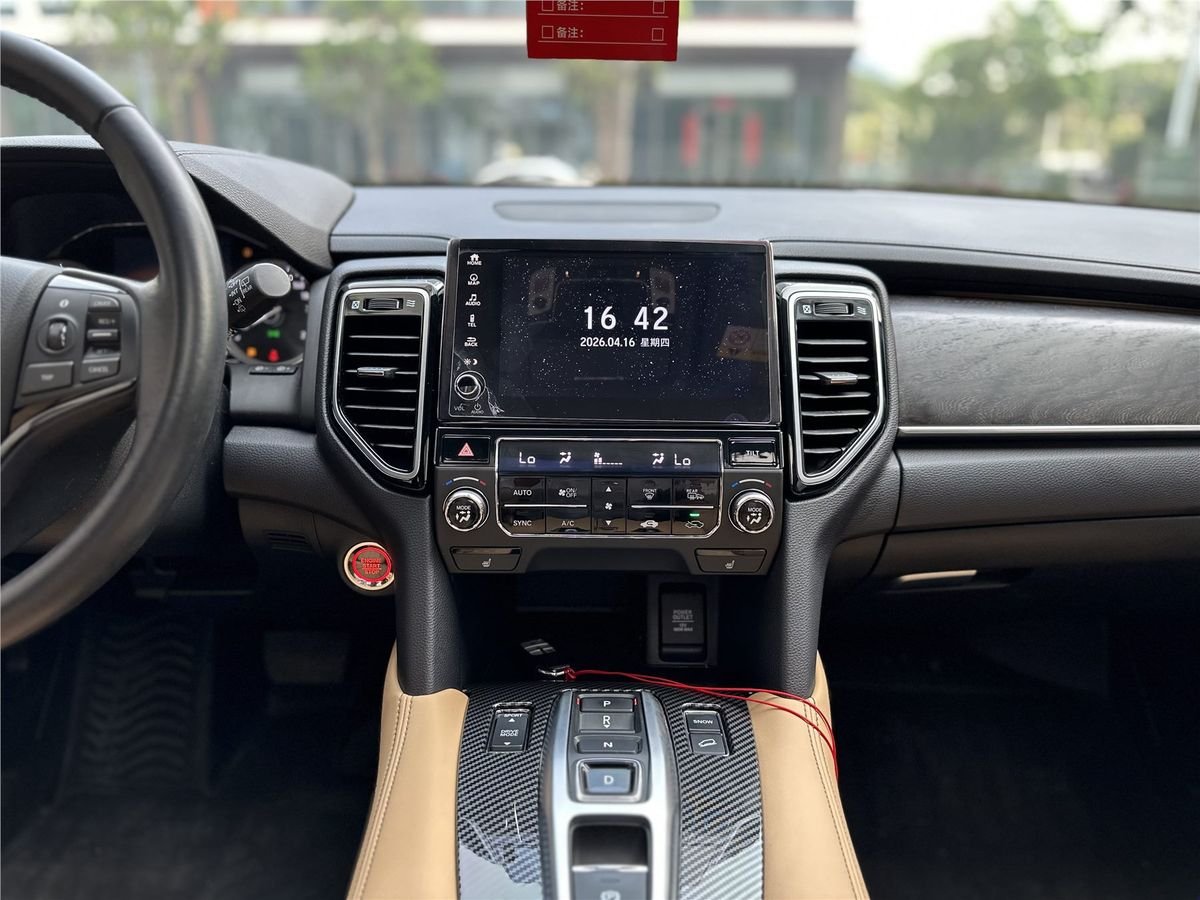 2020 Honda UR-V 370TURBO 2WD Used Car gallery