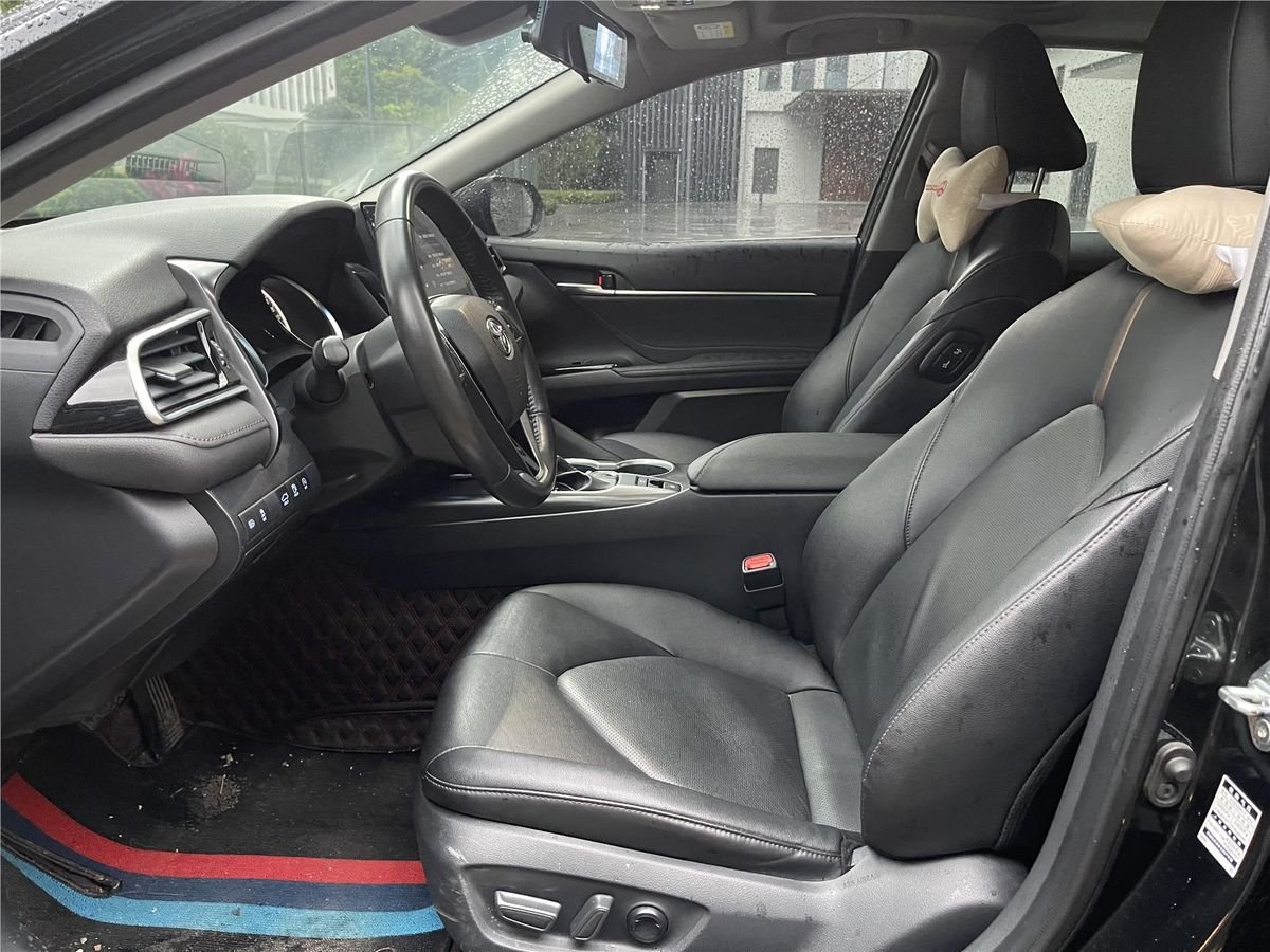 2021 Toyota Camry 2.0G Luxury Edition China VI Used Car gallery