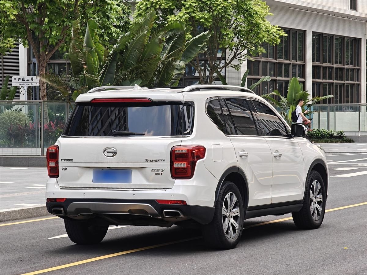 2017 GAC Trumpchi GS7 320T 2WD Used Car gallery