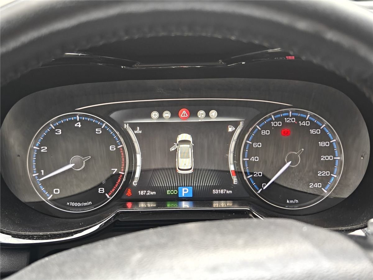 2017 GAC Trumpchi GS7 320T 2WD Used Car gallery