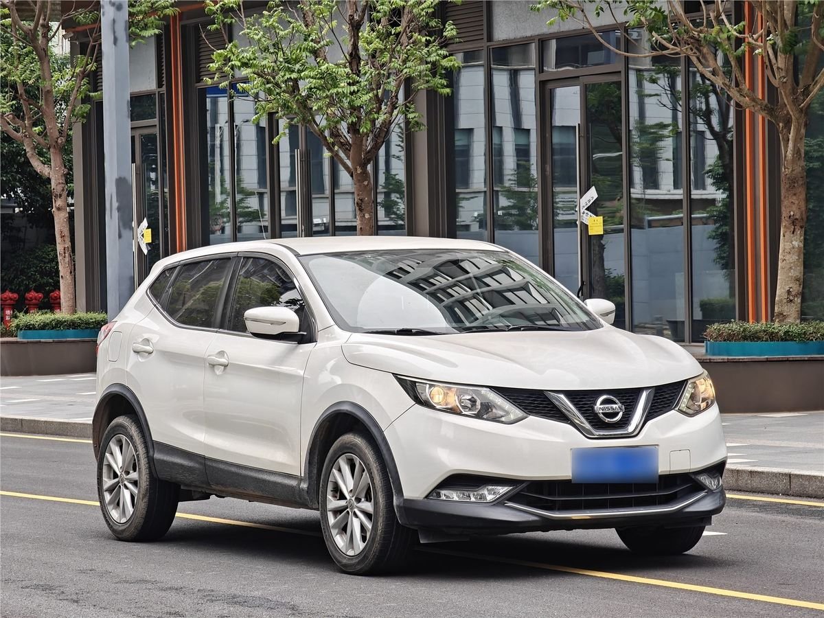 2017 Nissan Qashqai 2.0L CVT Elite Edition Used Car gallery