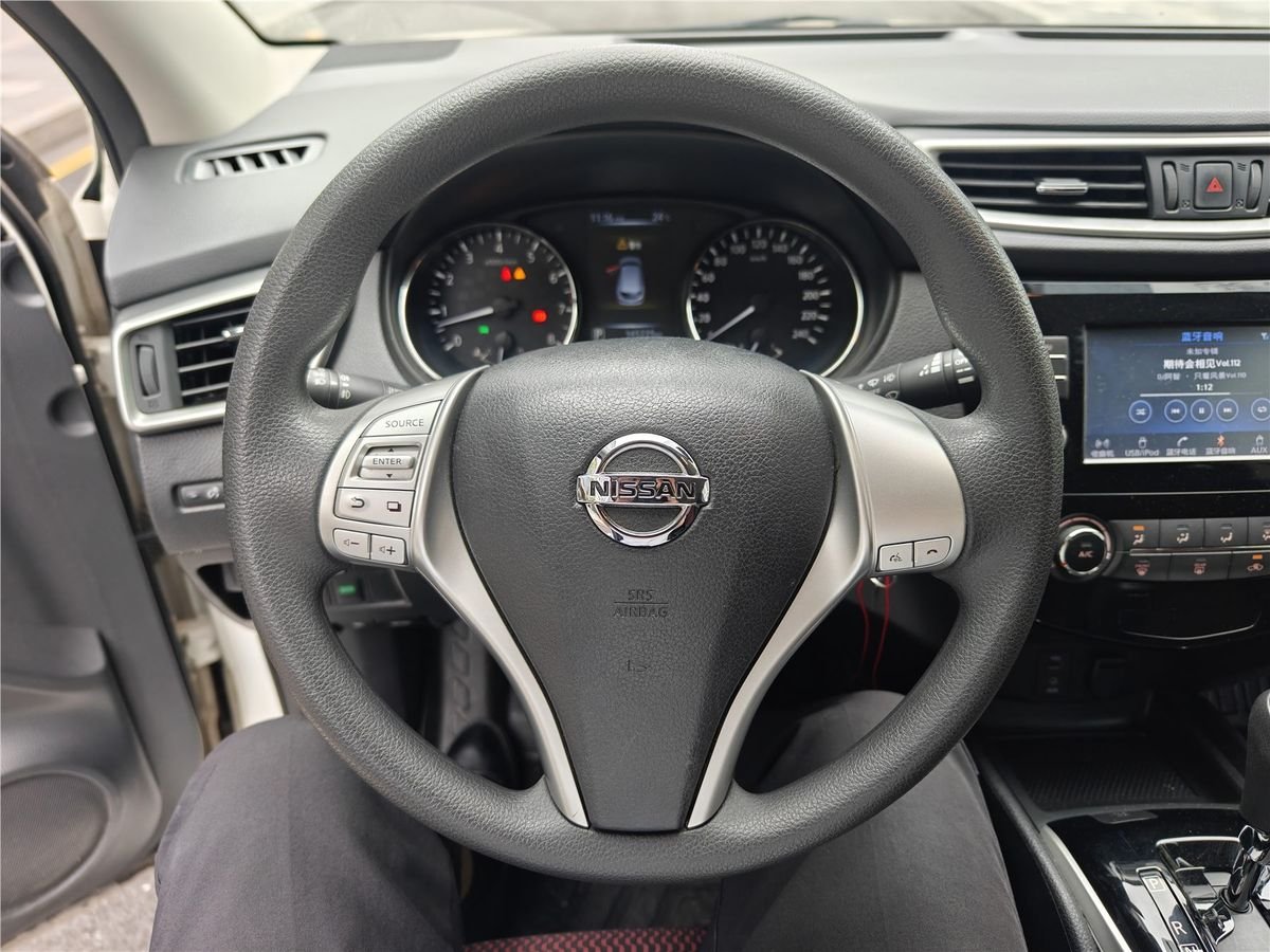 2017 Nissan Qashqai 2.0L CVT Elite Edition Used Car gallery