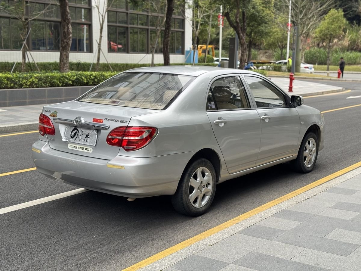2013 Toyota Corolla EX 1.6L Automatic Luxury Edition Used Car gallery