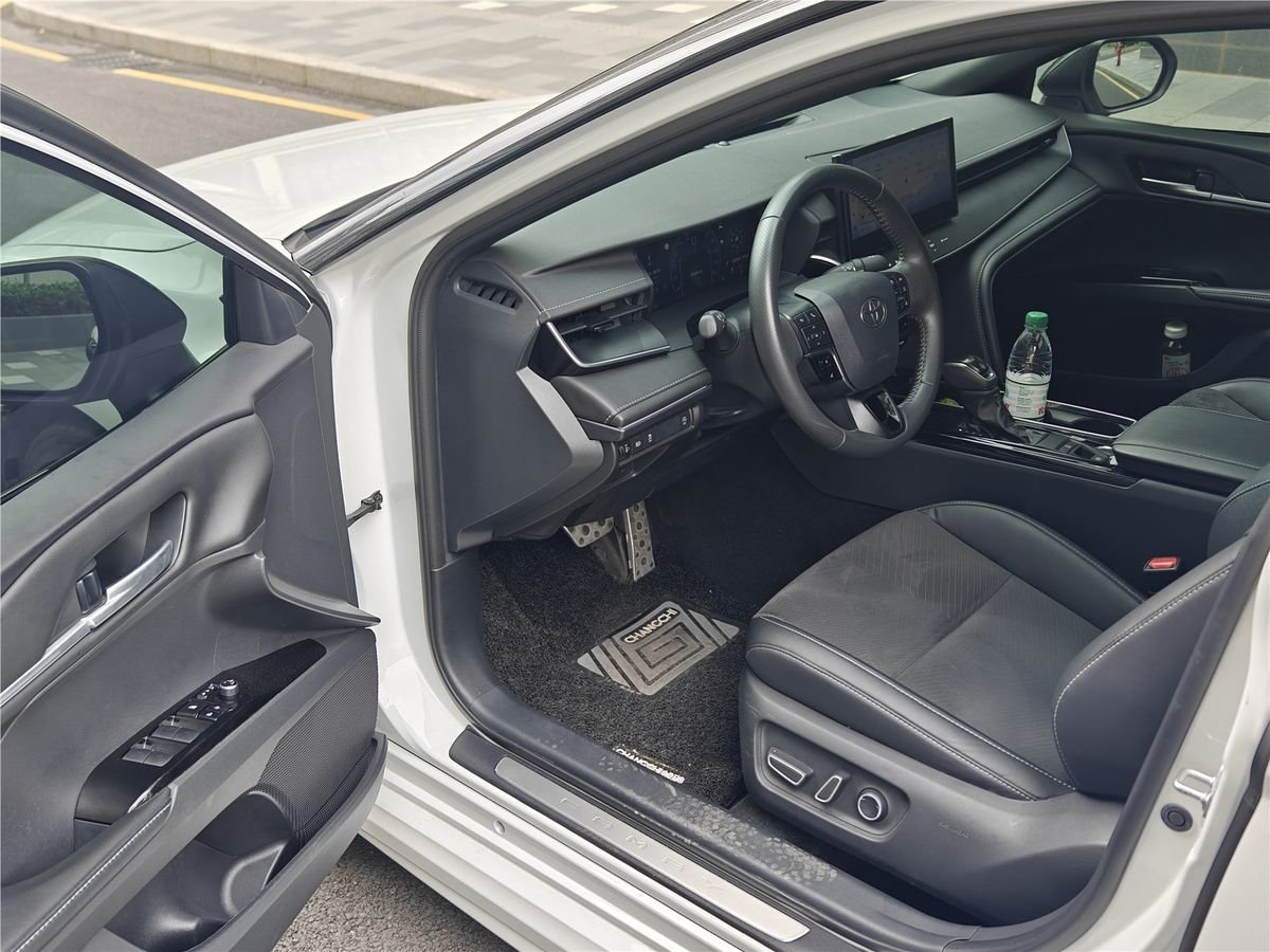 2024 Toyota Camry 2.0S Used Car gallery