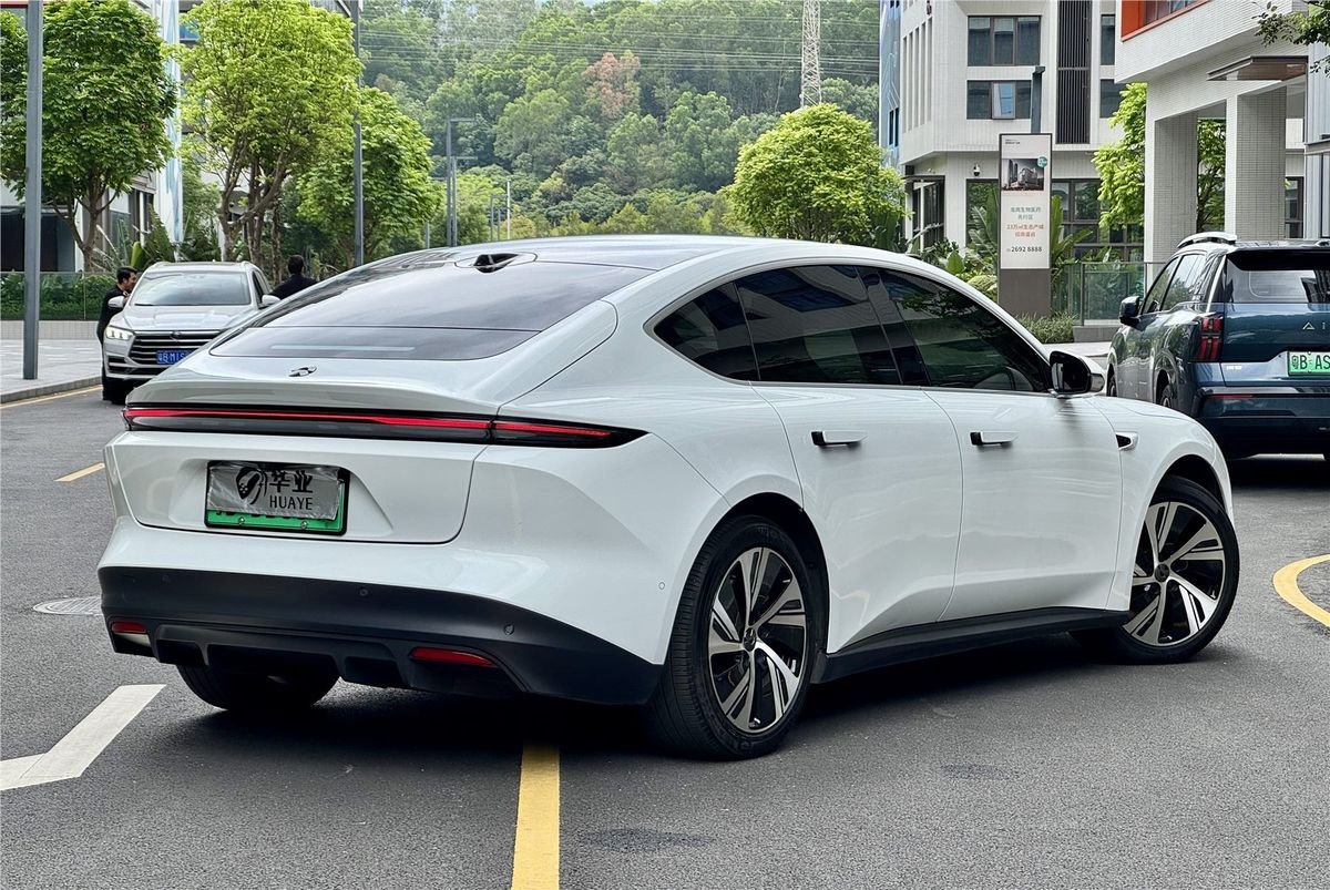 2022 NIO ET5 75kWh Used Car gallery