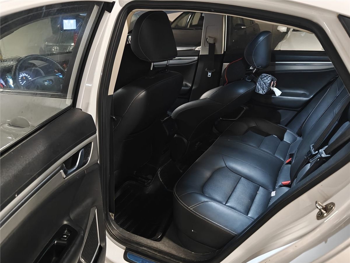 2017 Geely Emgrand GL 1.8L DCT Used Car gallery