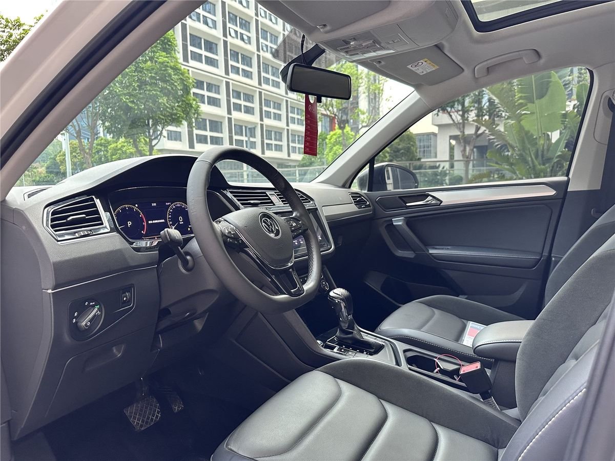 2021 Volkswagen Tiguan L 330TSI Automatic 2WD Used Car gallery