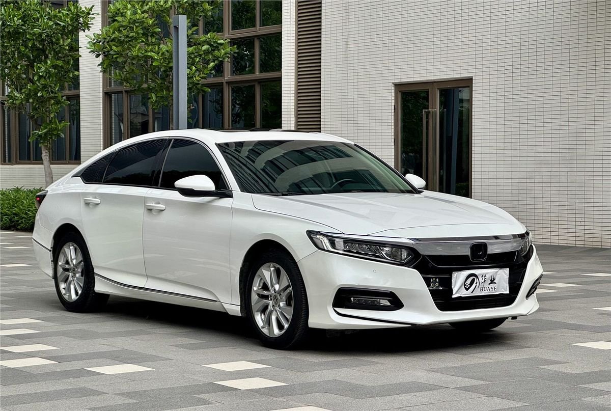 2018 Honda Accord 260TURBO Elite Edition China VI Used Car gallery