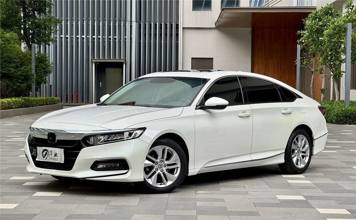 2018 Honda Accord 260TURBO Elite Edition China VI Used Car gallery
