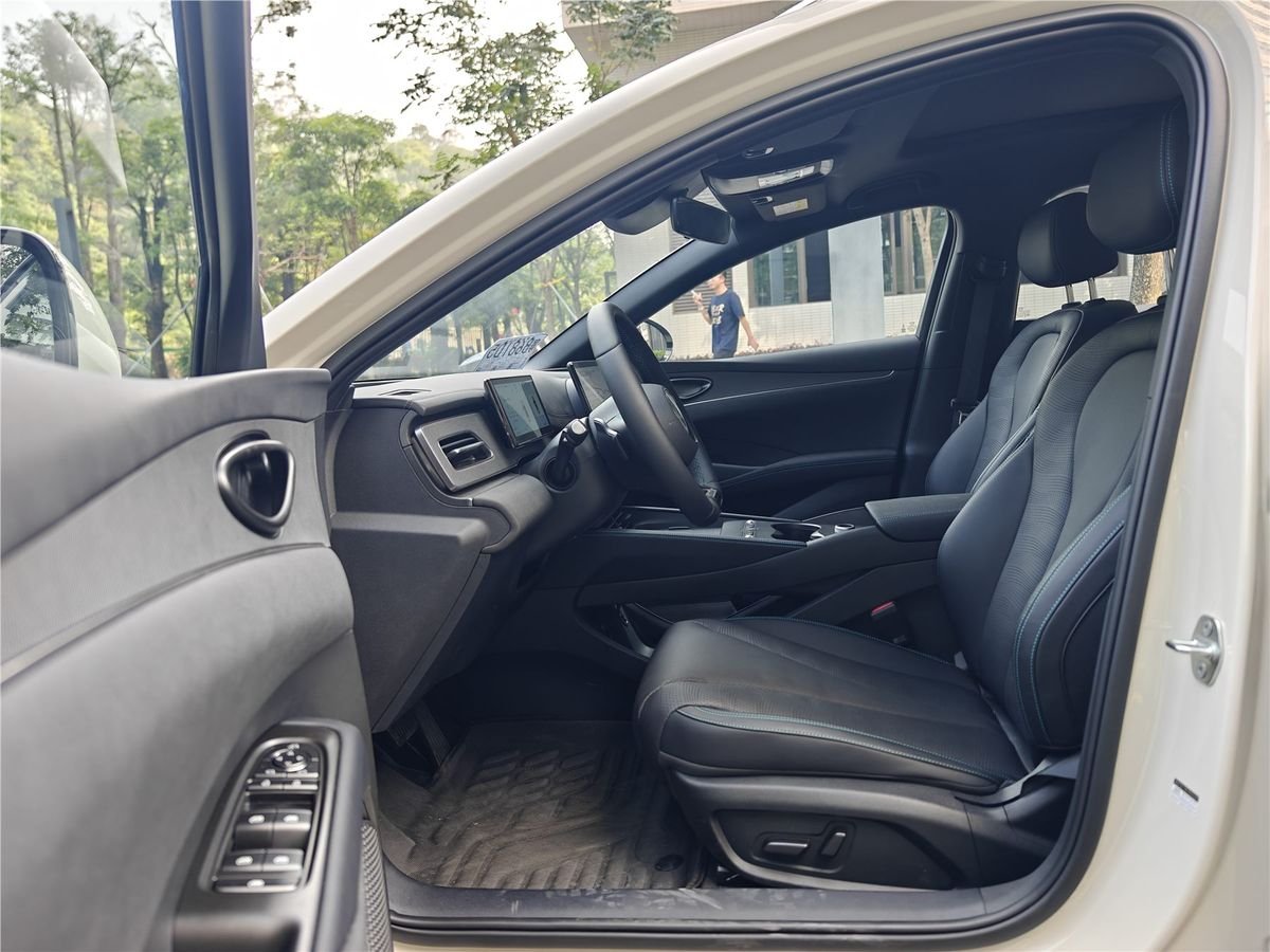 2025 BYD Seal 06 DM-i Touring DM-i 150KM Used Car gallery