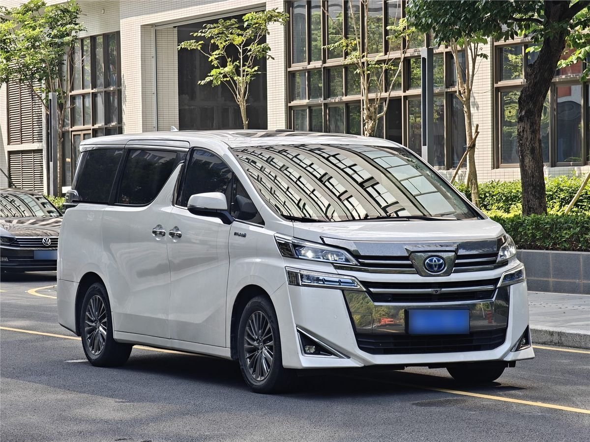 2020 Toyota Vellfire 2.5L HVLuxury Edition Used Car gallery