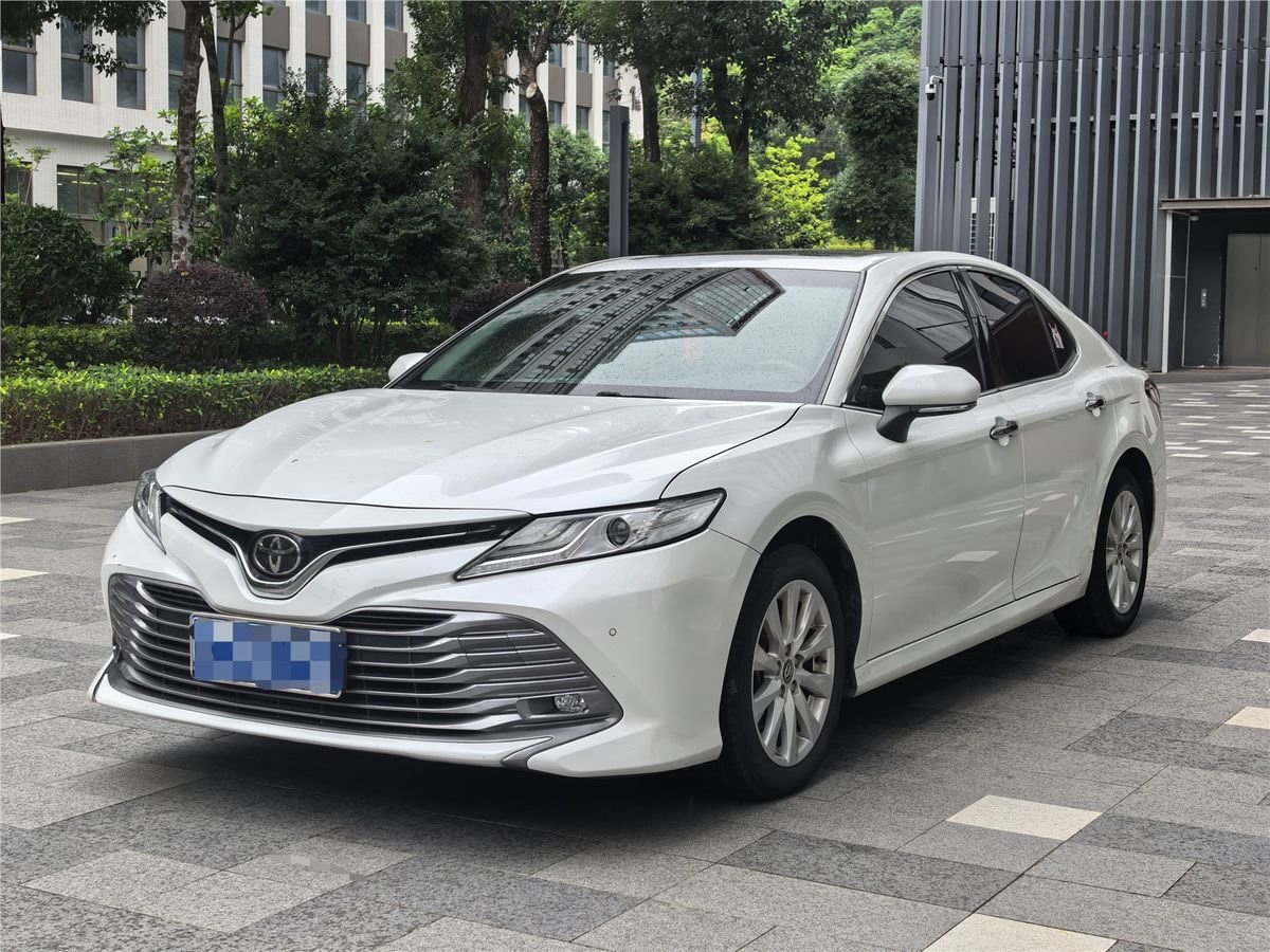 2019 Toyota Camry Facelift 2.0G Luxury Edition Used Car