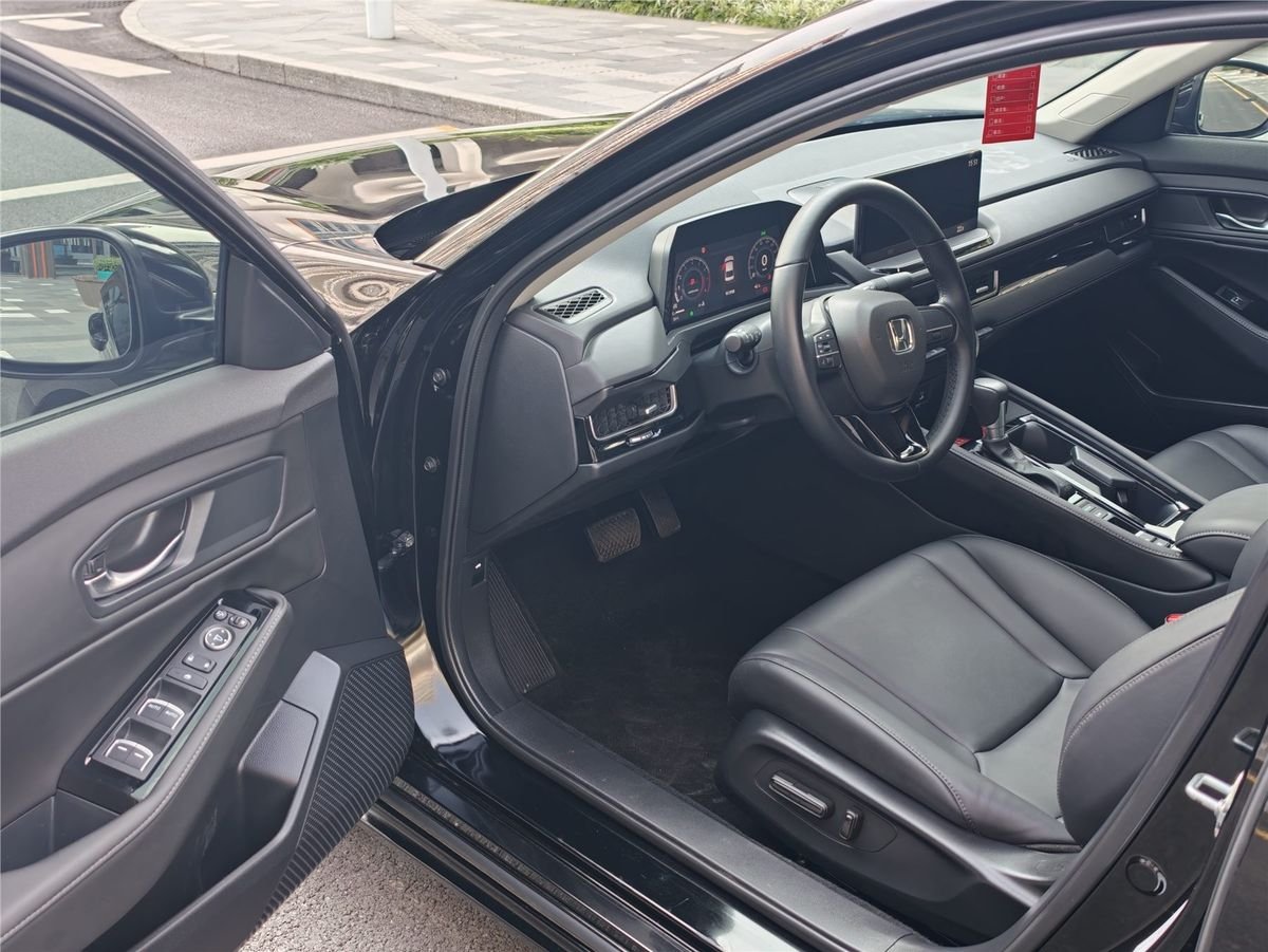 2025 Honda Inspire 260TURBO Used Car gallery