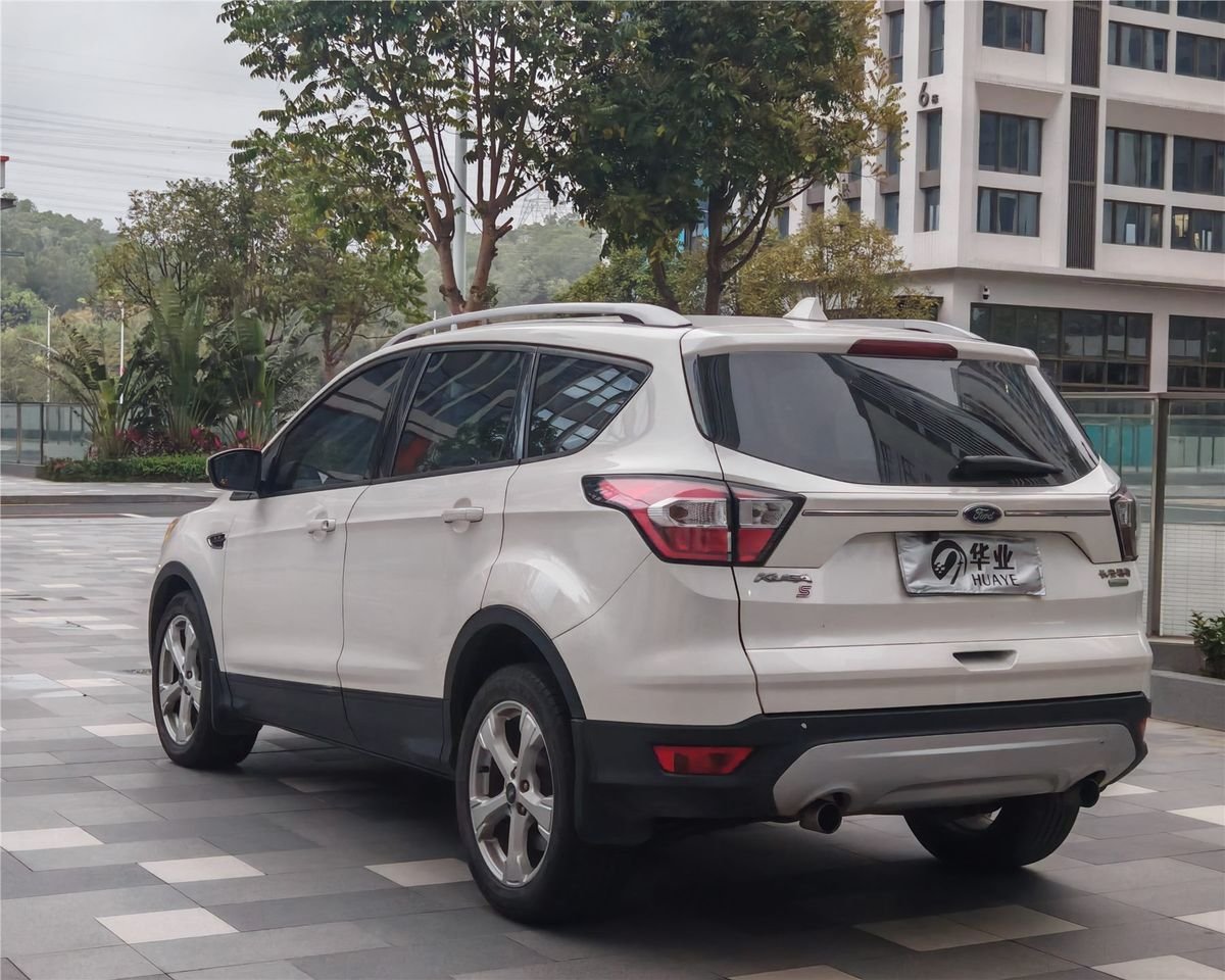 2017 Ford Kuga EcoBoost 180 2WD Used Car gallery