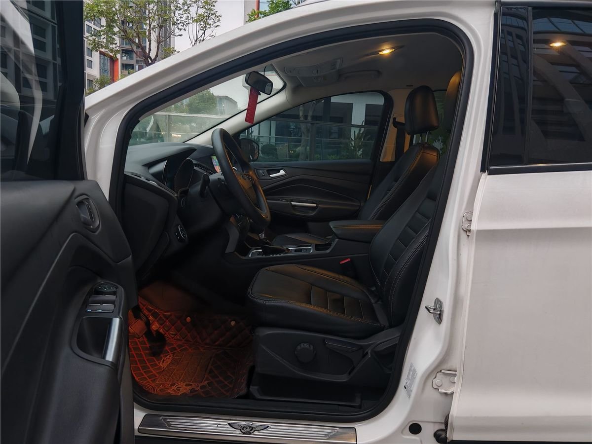 2017 Ford Kuga EcoBoost 180 2WD Used Car gallery