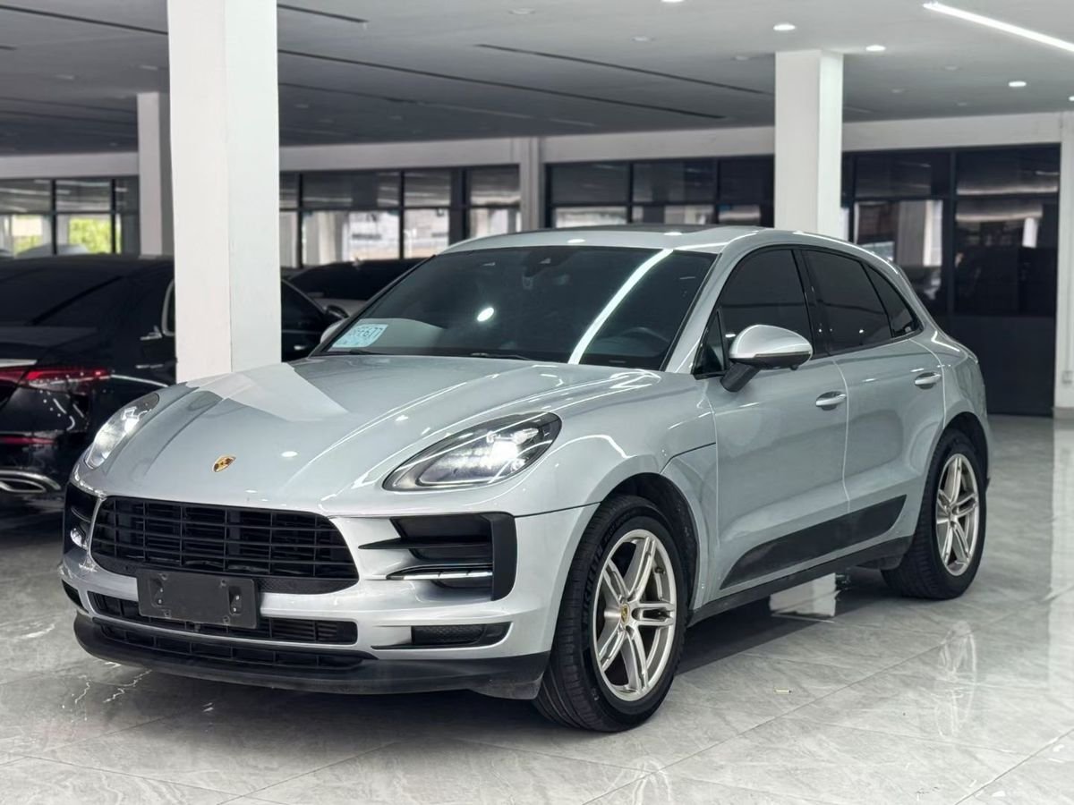 2020 Porsche Macan 2.0T Used Car