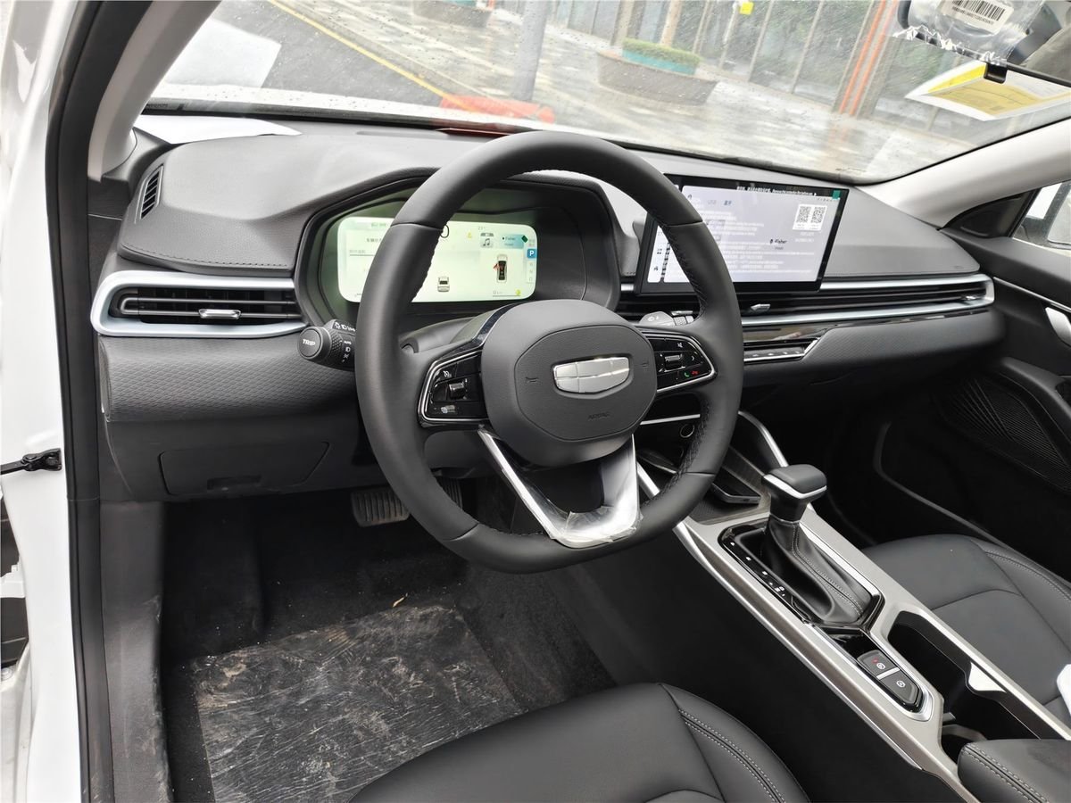 2026 Geely Emgrand 4 400 1.5L CVT Used Car gallery