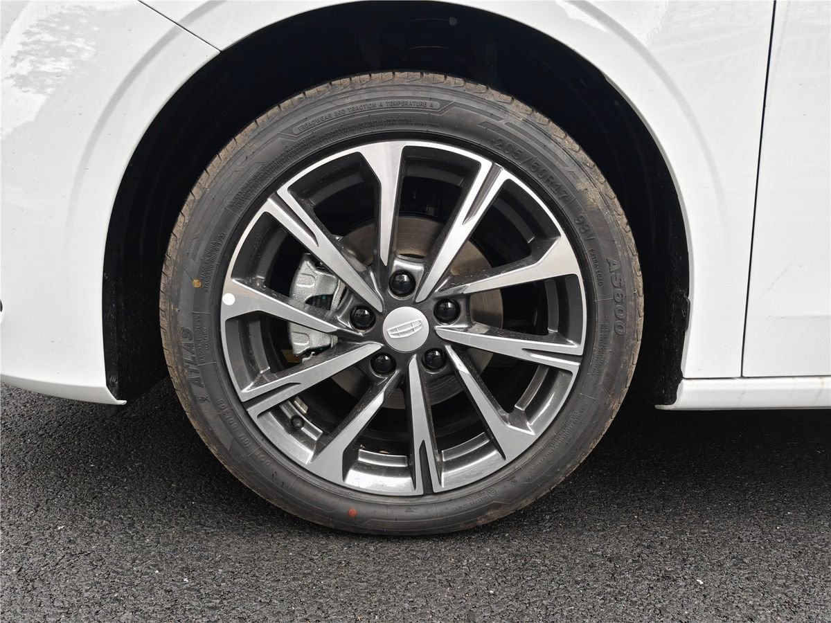 2026 Geely Emgrand 4 400 1.5L CVT Used Car gallery