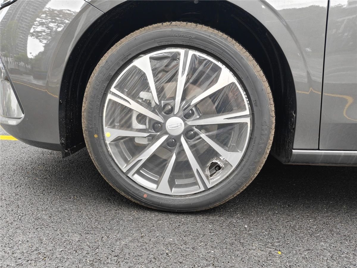 2026 Geely Emgrand 4 400 1.5L CVT Used Car gallery