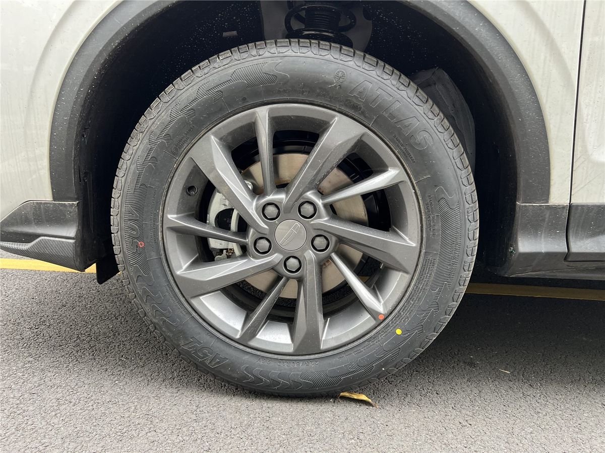 2025 Geely Coolray 1.5L CVT Used Car gallery