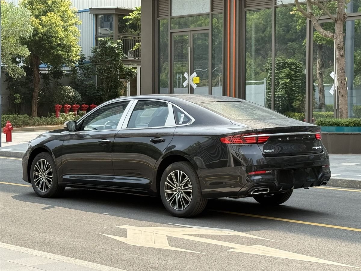 2026 Geely Preface 1.5TD Used Car gallery
