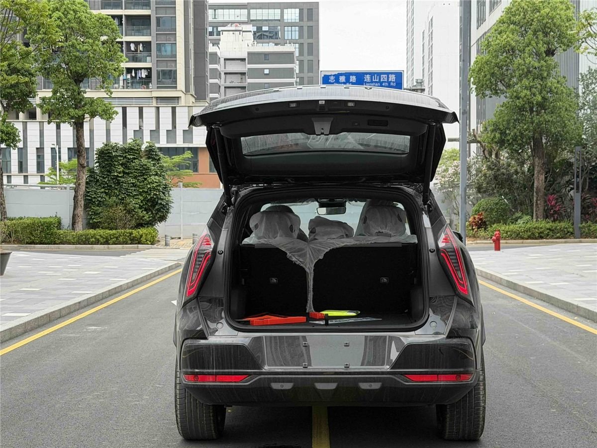 2025 Geely Boyue L 1.5TD DCT Used Car gallery