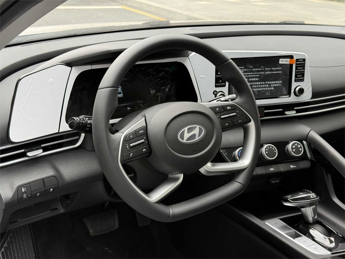 2023 Hyundai Elantra 1.5L CVT GLXElite Edition Used Car gallery