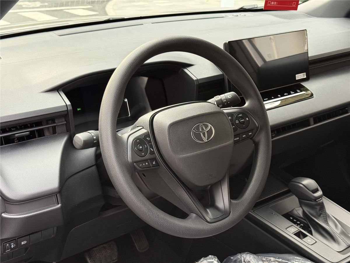2026 Toyota Corolla Cross 2.0L Used Car gallery