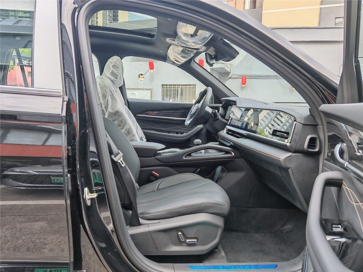2024 Geely Monjaro 2.0TD DCT EVO2WD Used Car gallery